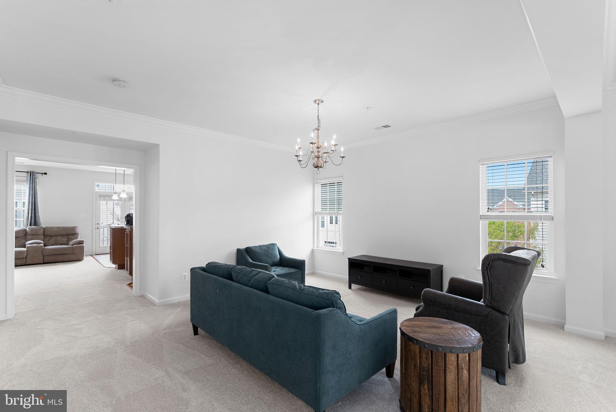 15131 LEICESTERSHIRE STREET