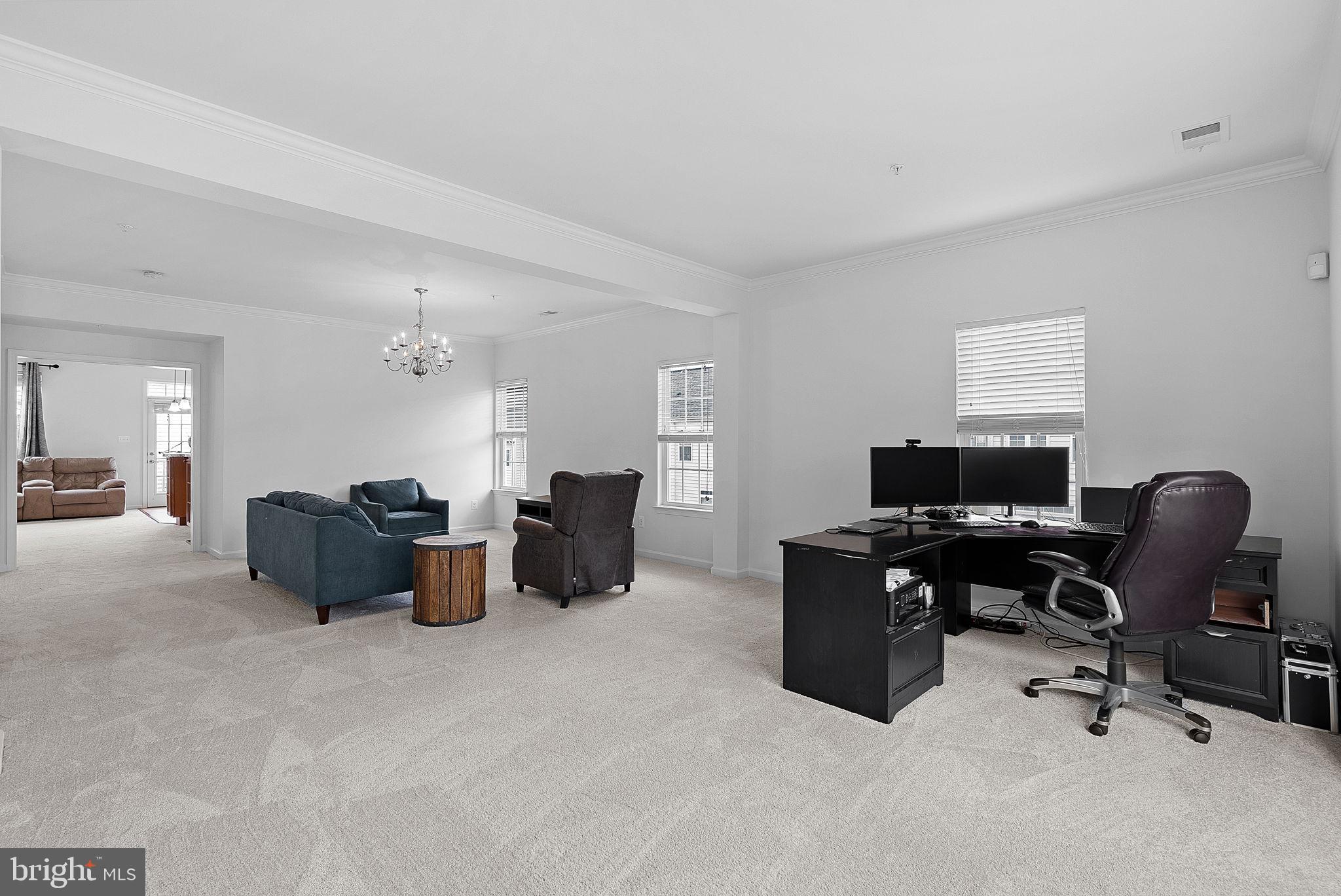 15131 LEICESTERSHIRE STREET