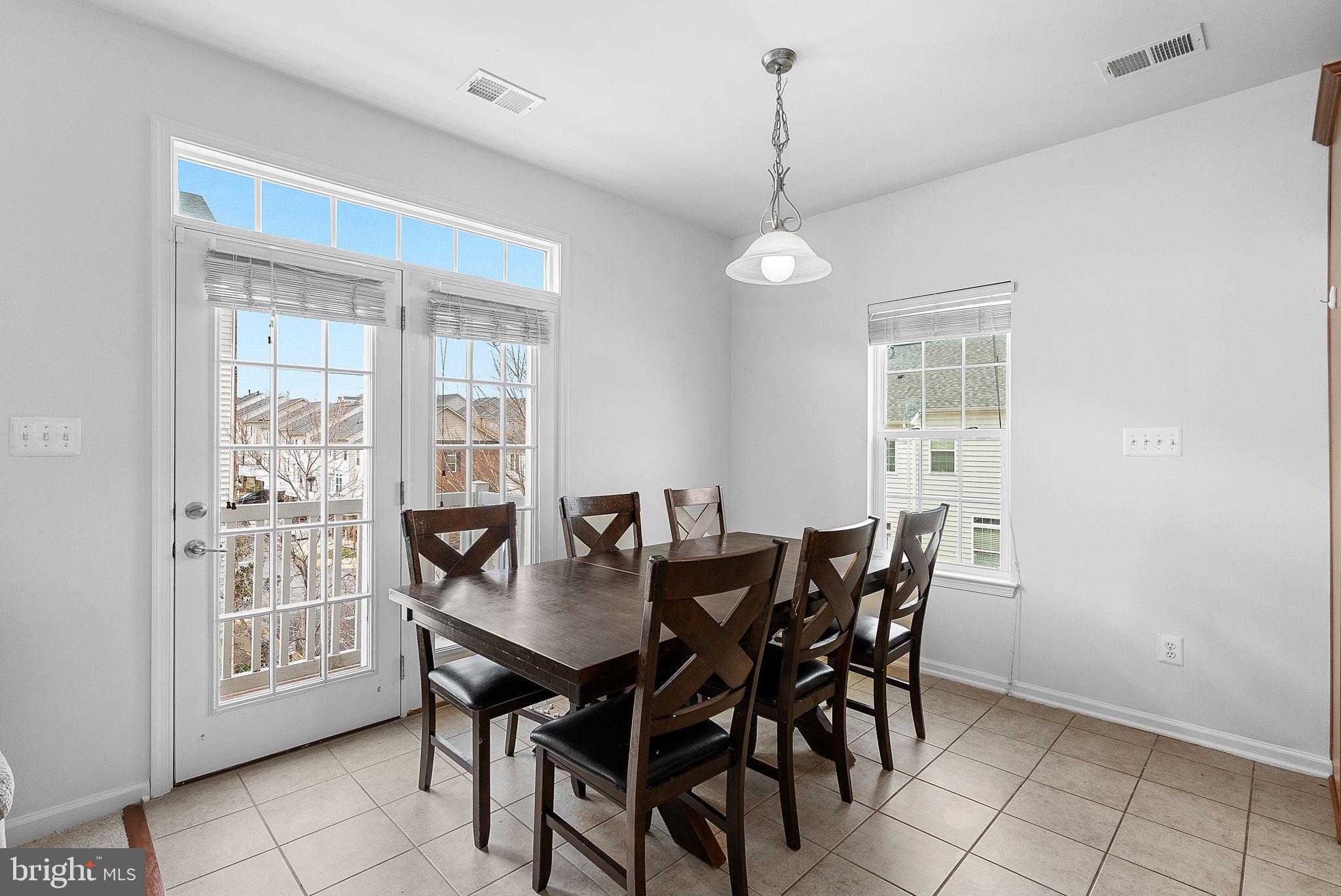 15131 LEICESTERSHIRE STREET