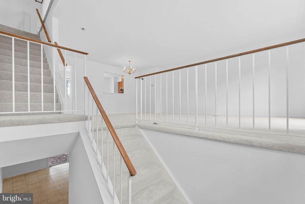 7417 BARBADOS LANE