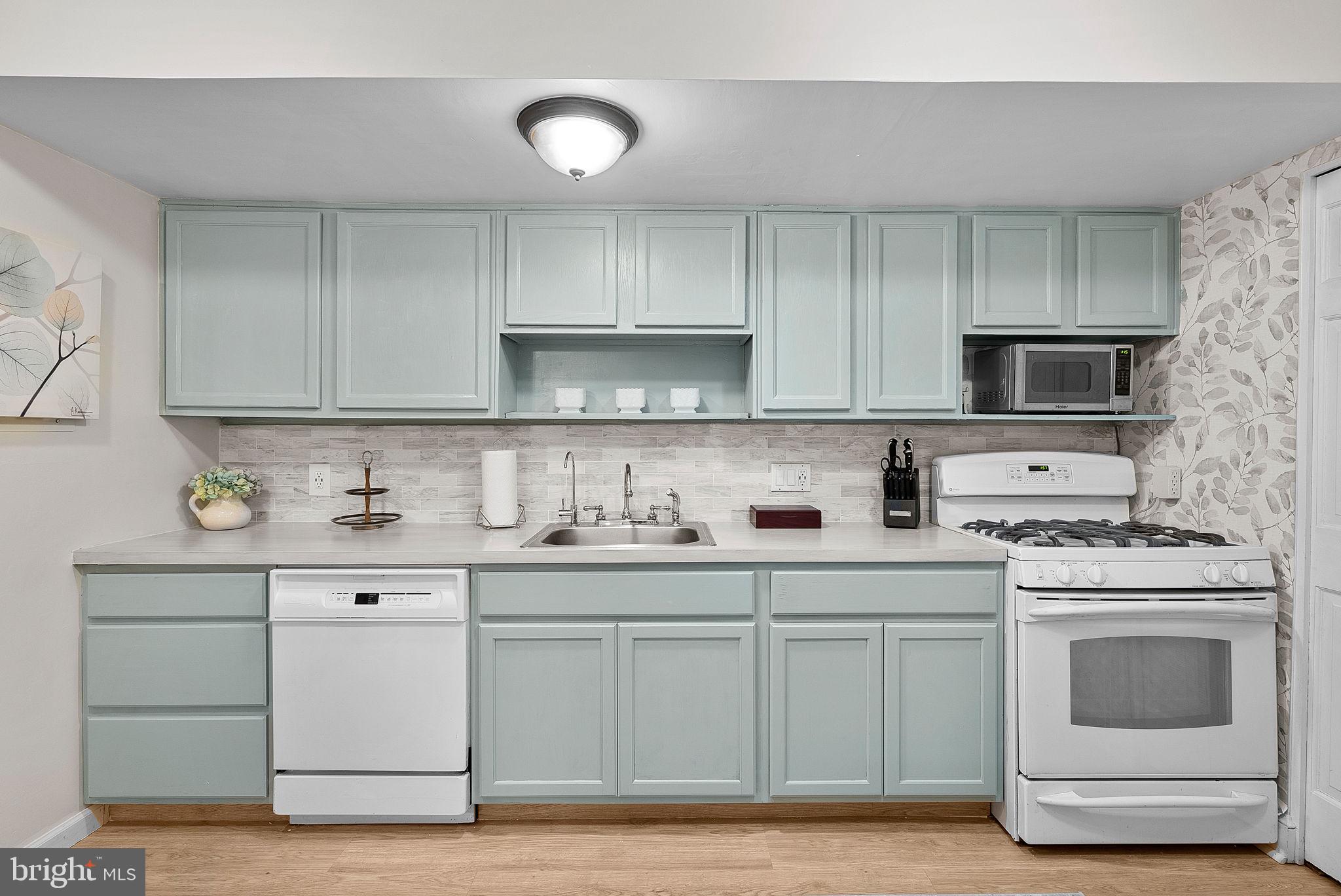 12717 GORDON BOULEVARD 115A