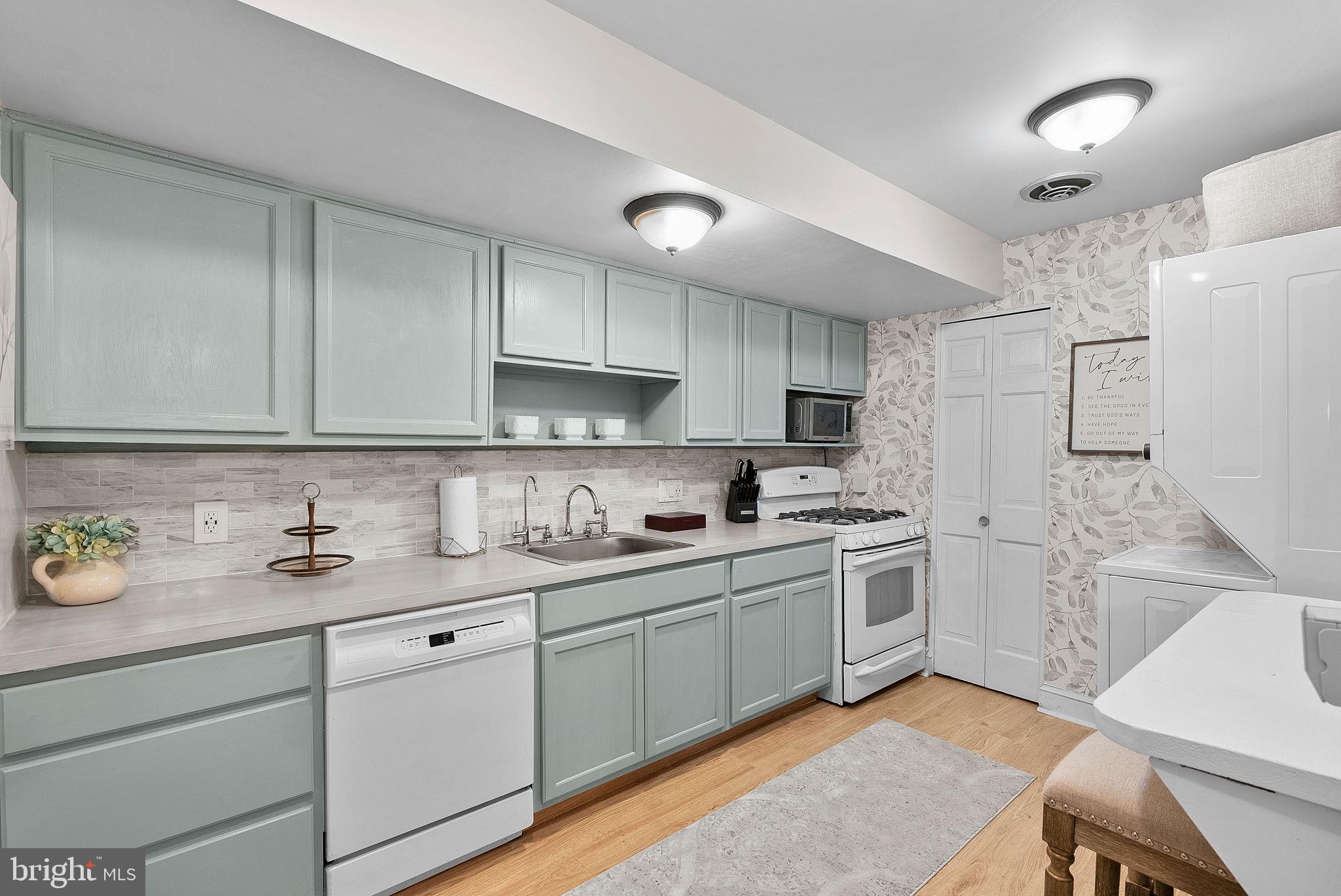 12717 GORDON BOULEVARD 115A