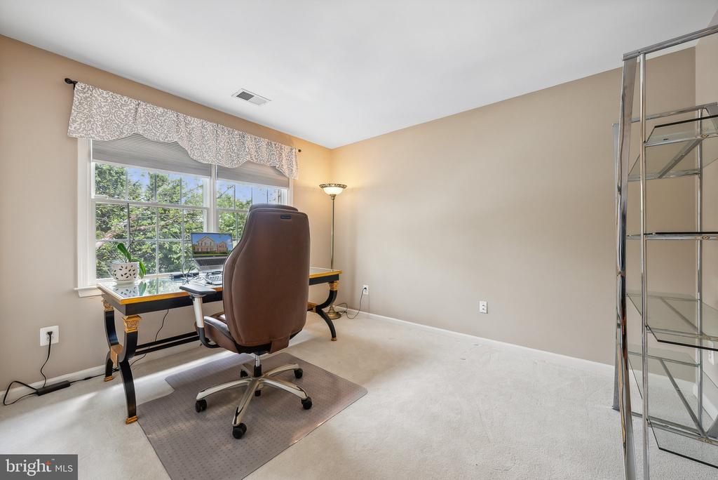 15135 JUPITER HILLS LANE