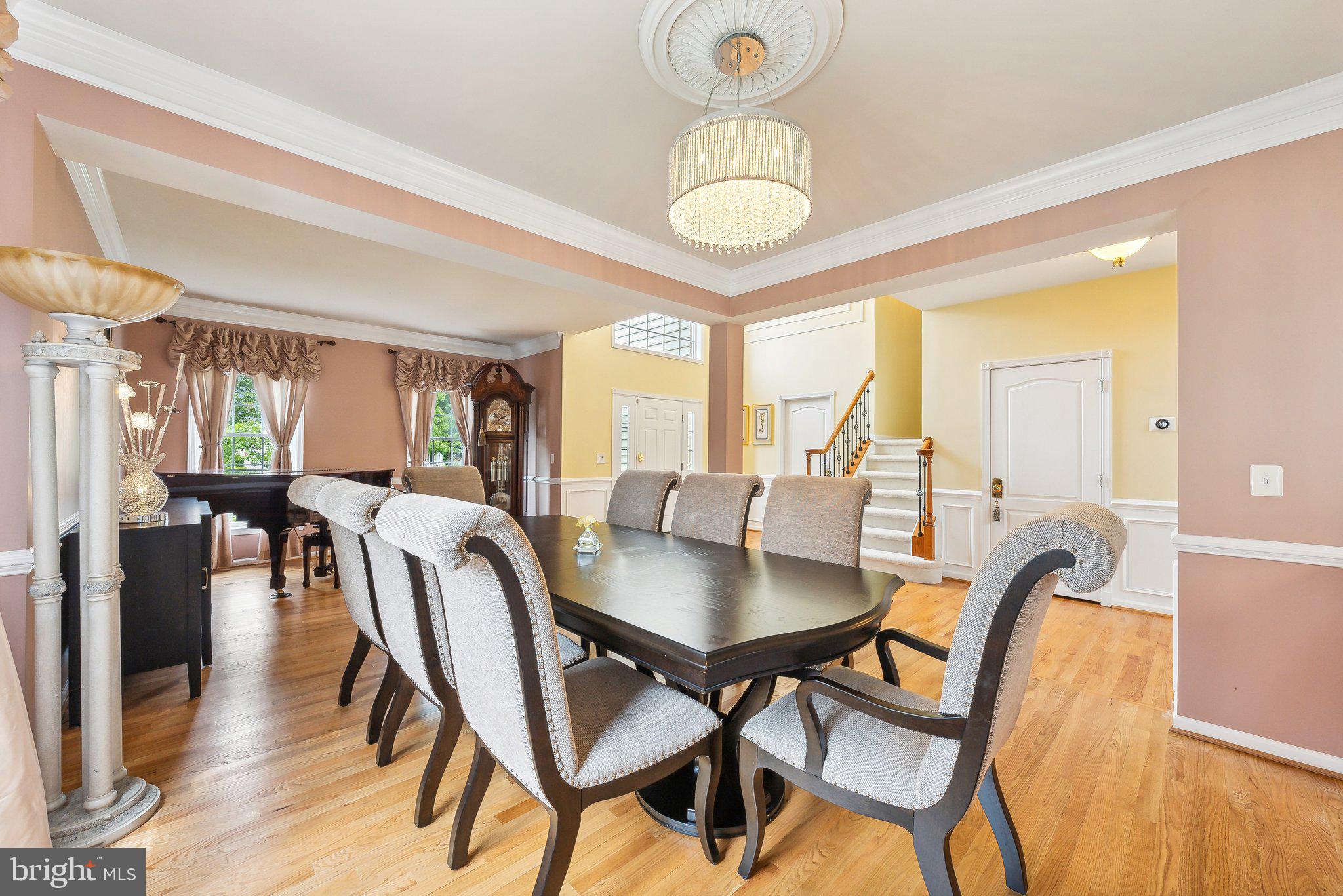 15135 JUPITER HILLS LANE