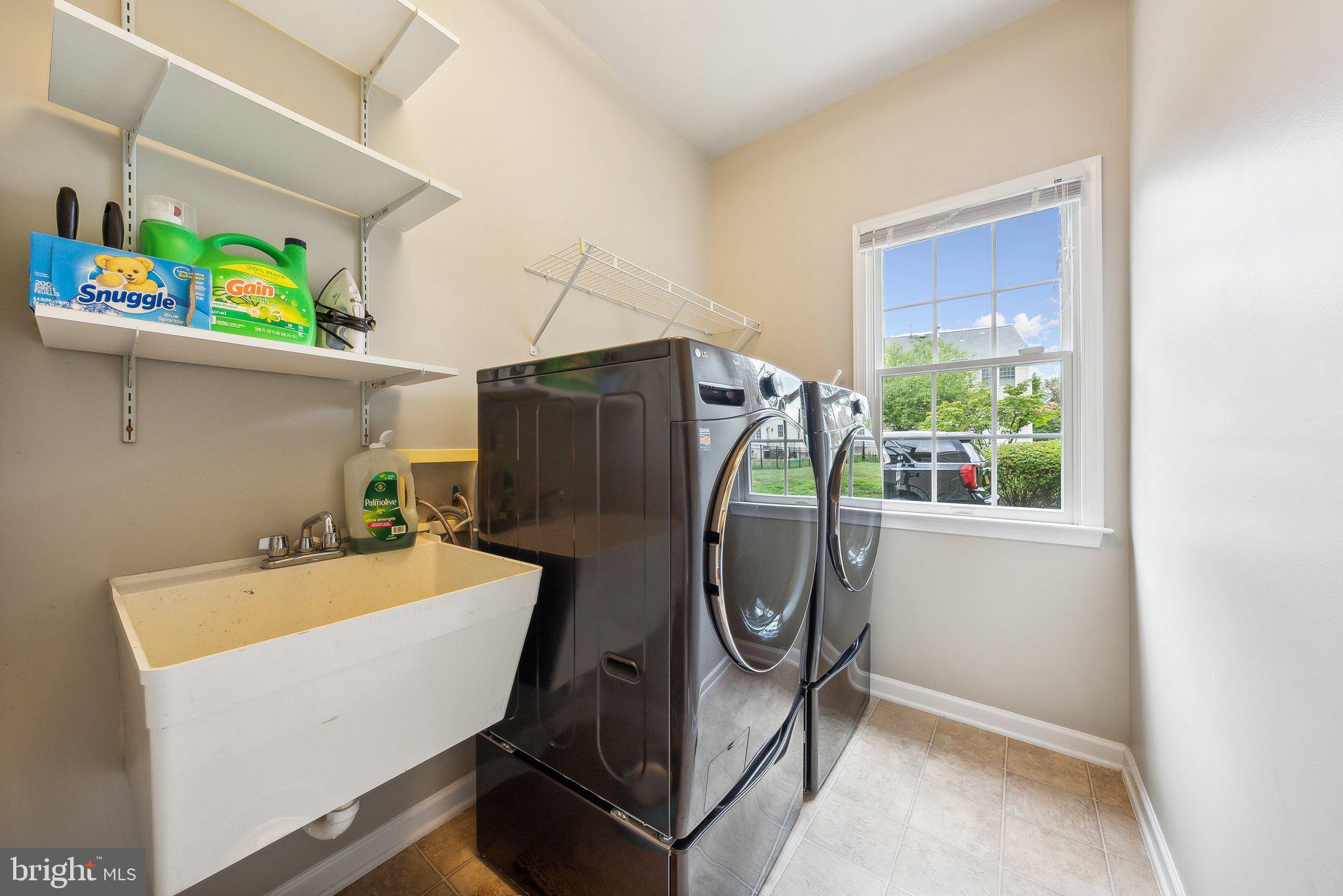 15135 JUPITER HILLS LANE