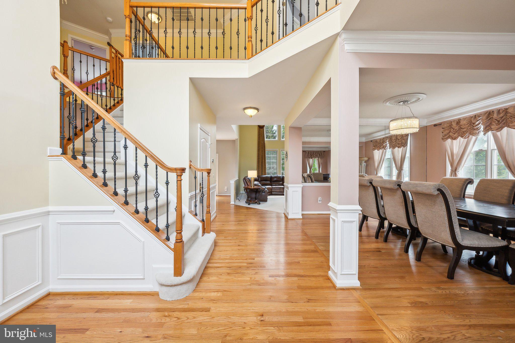 15135 JUPITER HILLS LANE