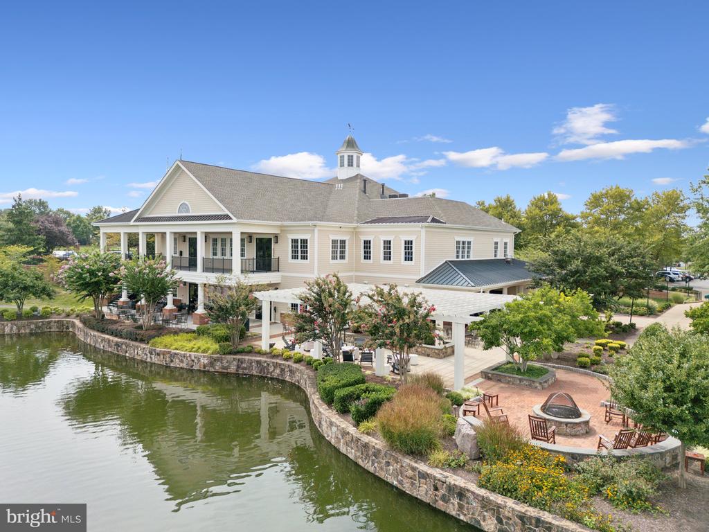 15135 JUPITER HILLS LANE