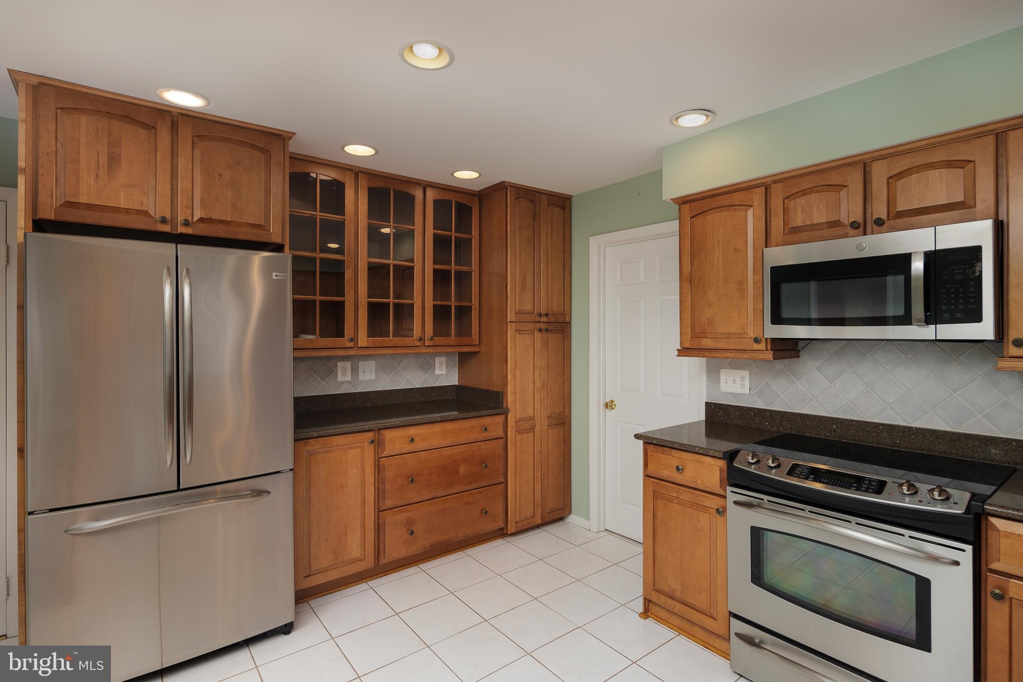 10419 MOUNT VERNON DRIVE