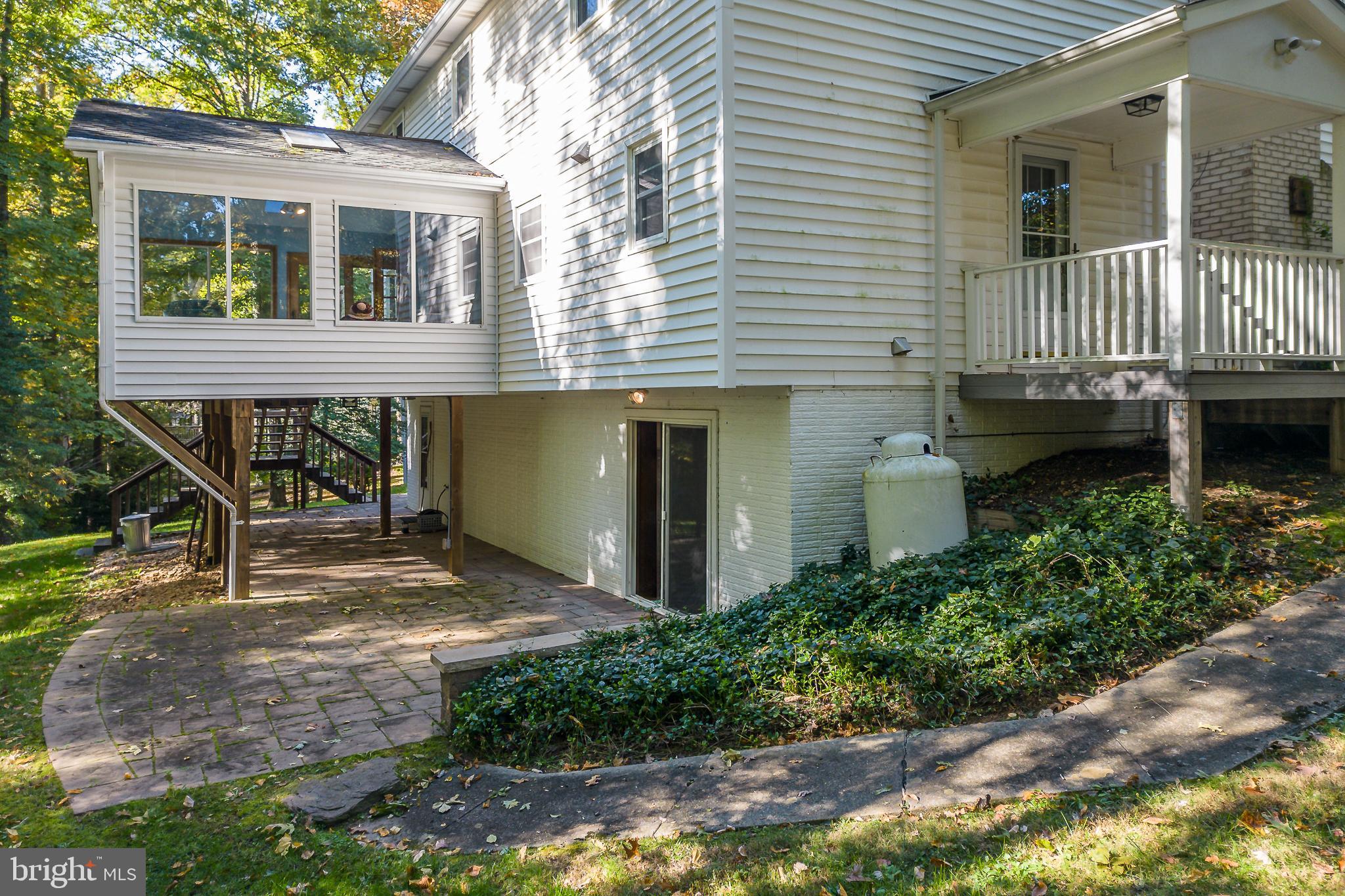 10419 MOUNT VERNON DRIVE