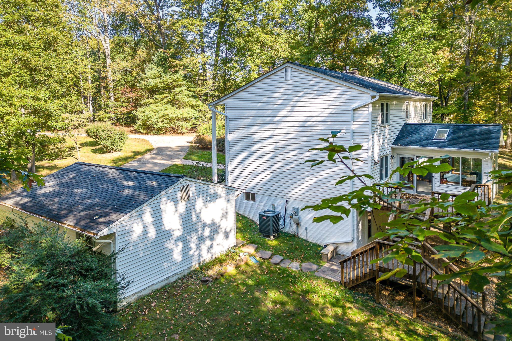 10419 MOUNT VERNON DRIVE