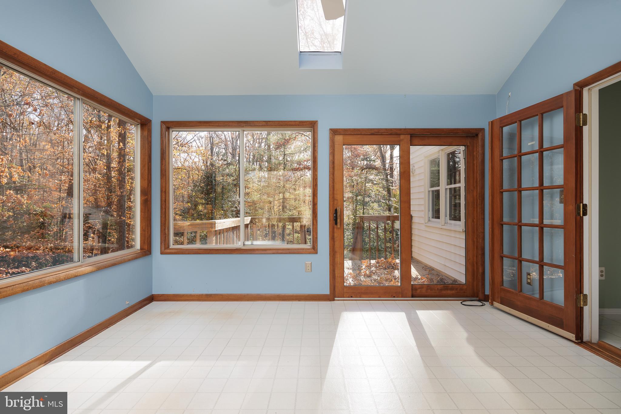 10419 MOUNT VERNON DRIVE