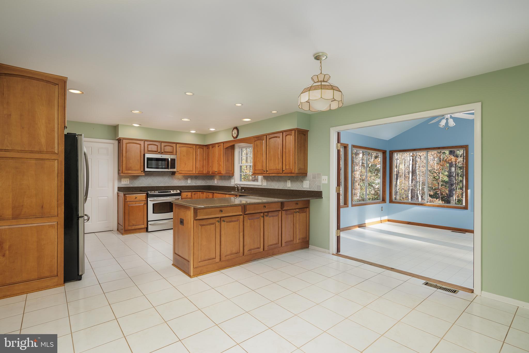 10419 MOUNT VERNON DRIVE