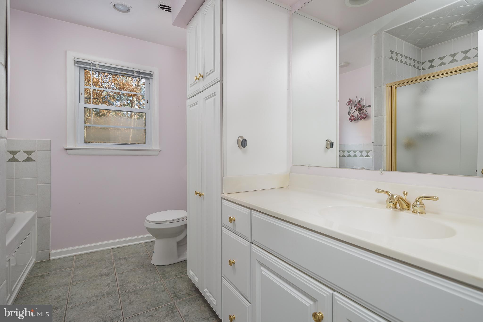 10419 MOUNT VERNON DRIVE