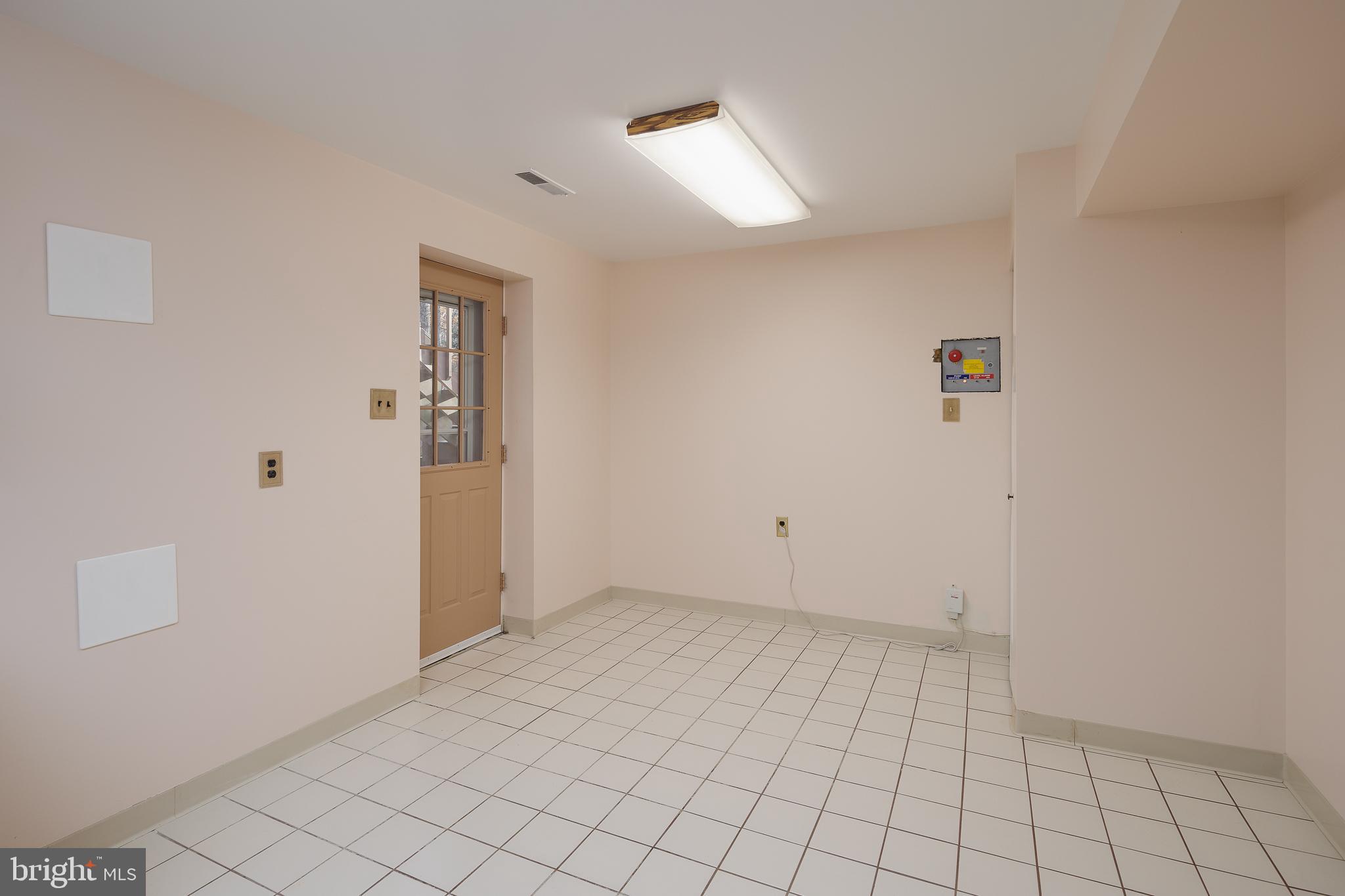 10419 MOUNT VERNON DRIVE