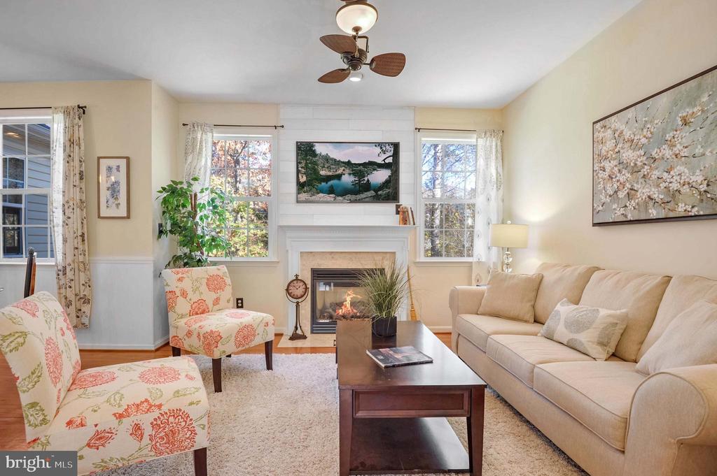 14308 GRACKLE COURT