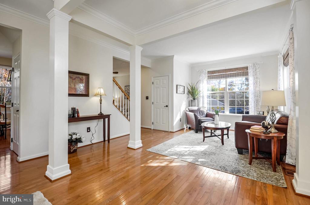 14308 GRACKLE COURT