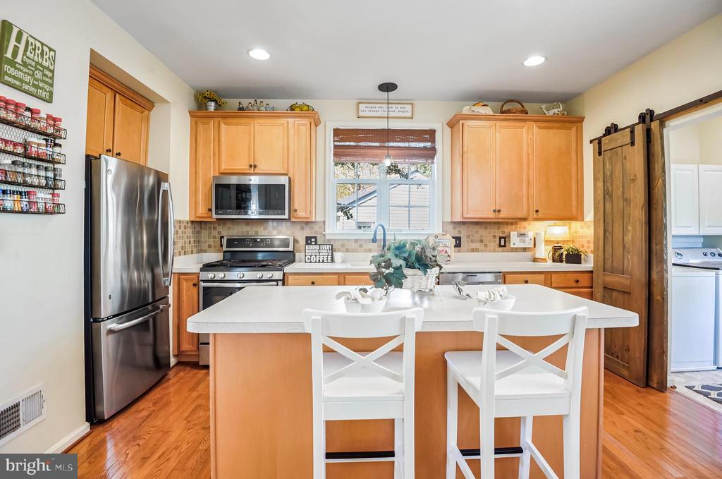 14308 GRACKLE COURT