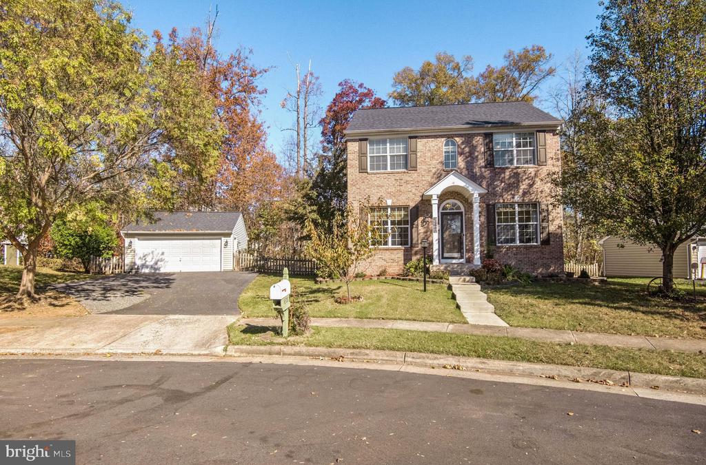 14308 GRACKLE COURT
