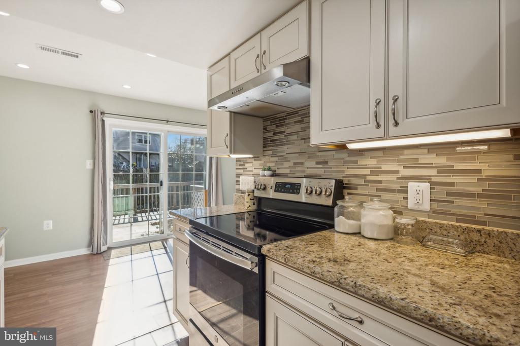 14125 MORRISON COURT