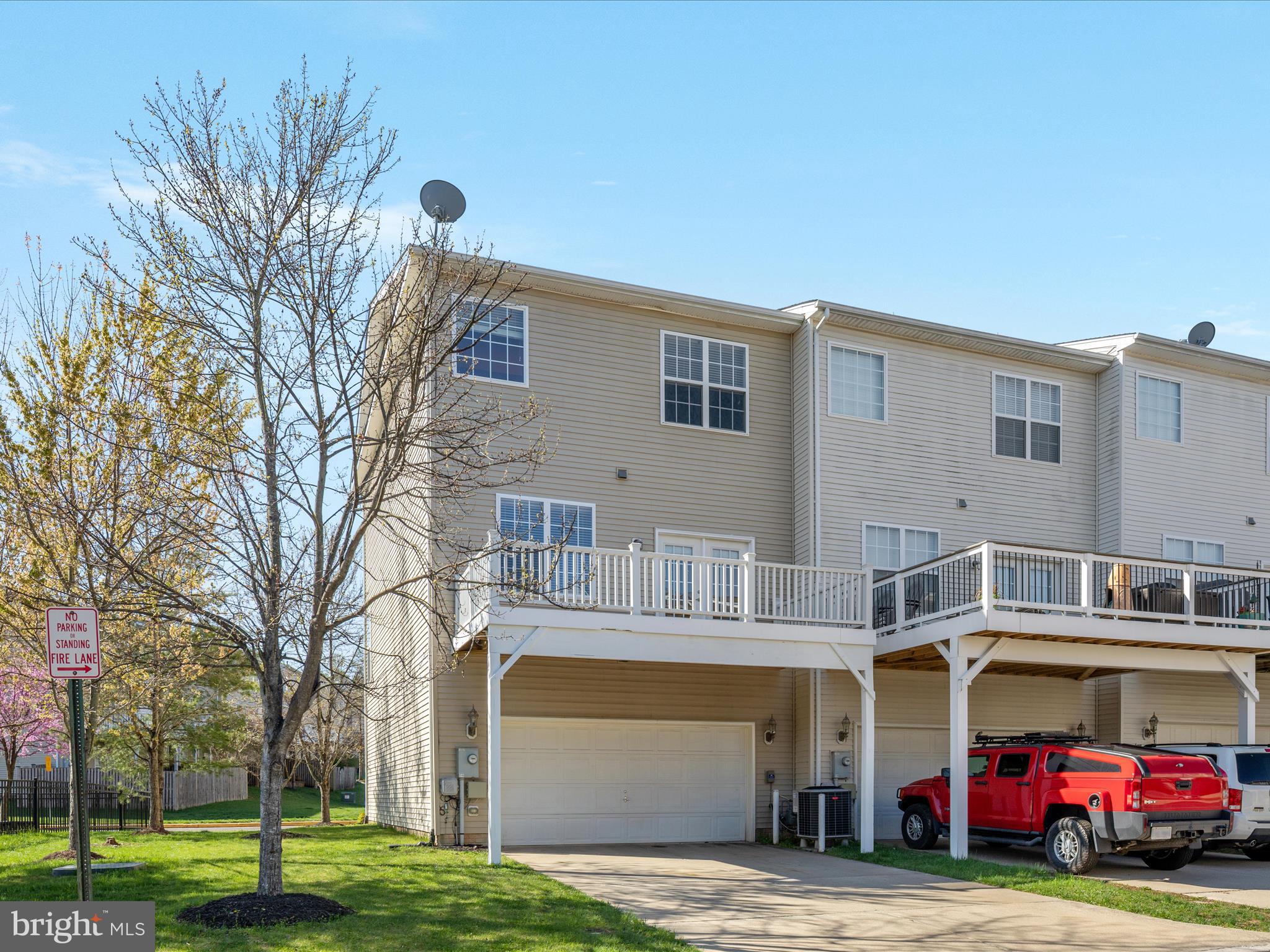 15996 GREYMILL MANOR DRIVE