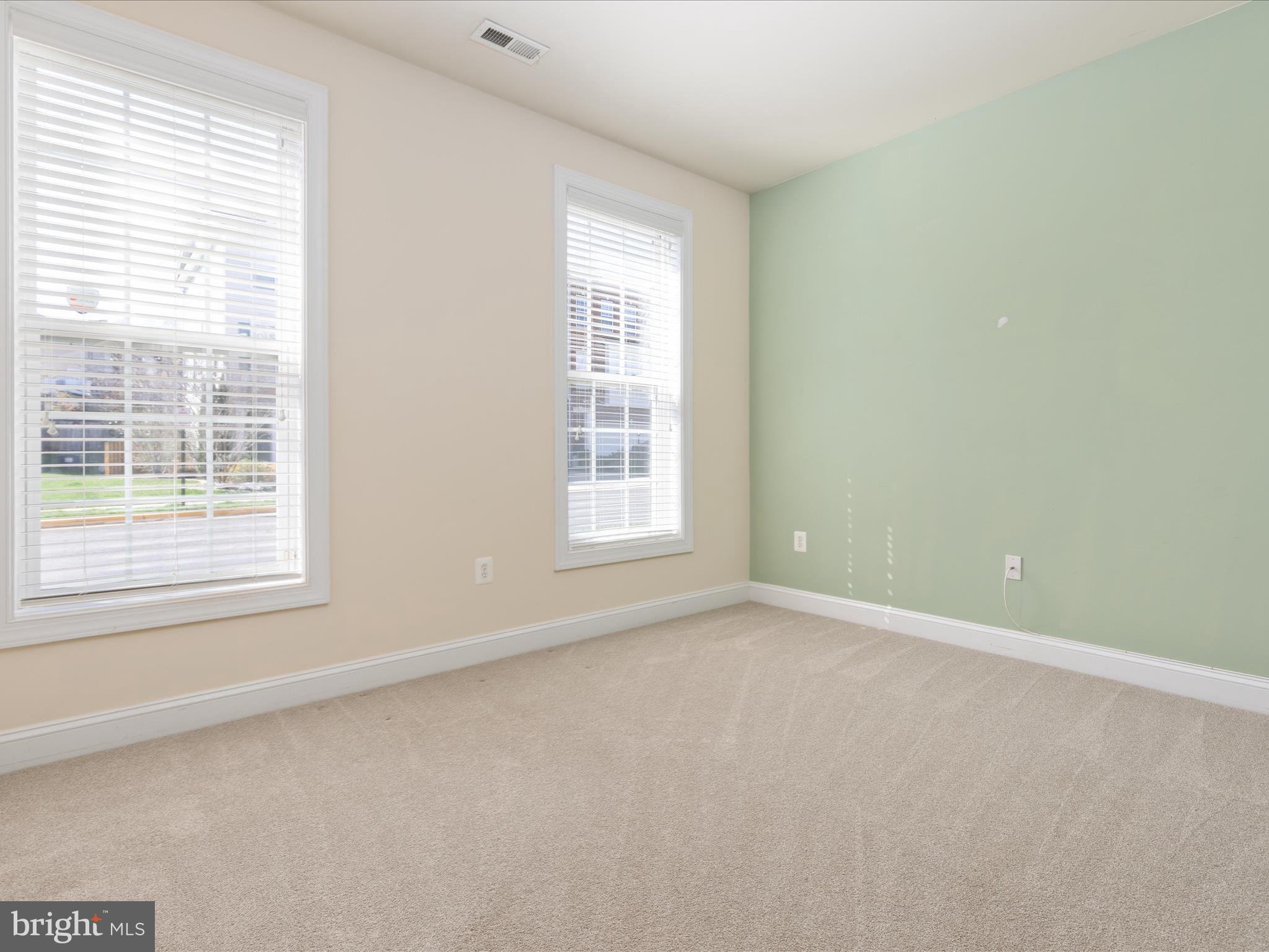 15996 GREYMILL MANOR DRIVE