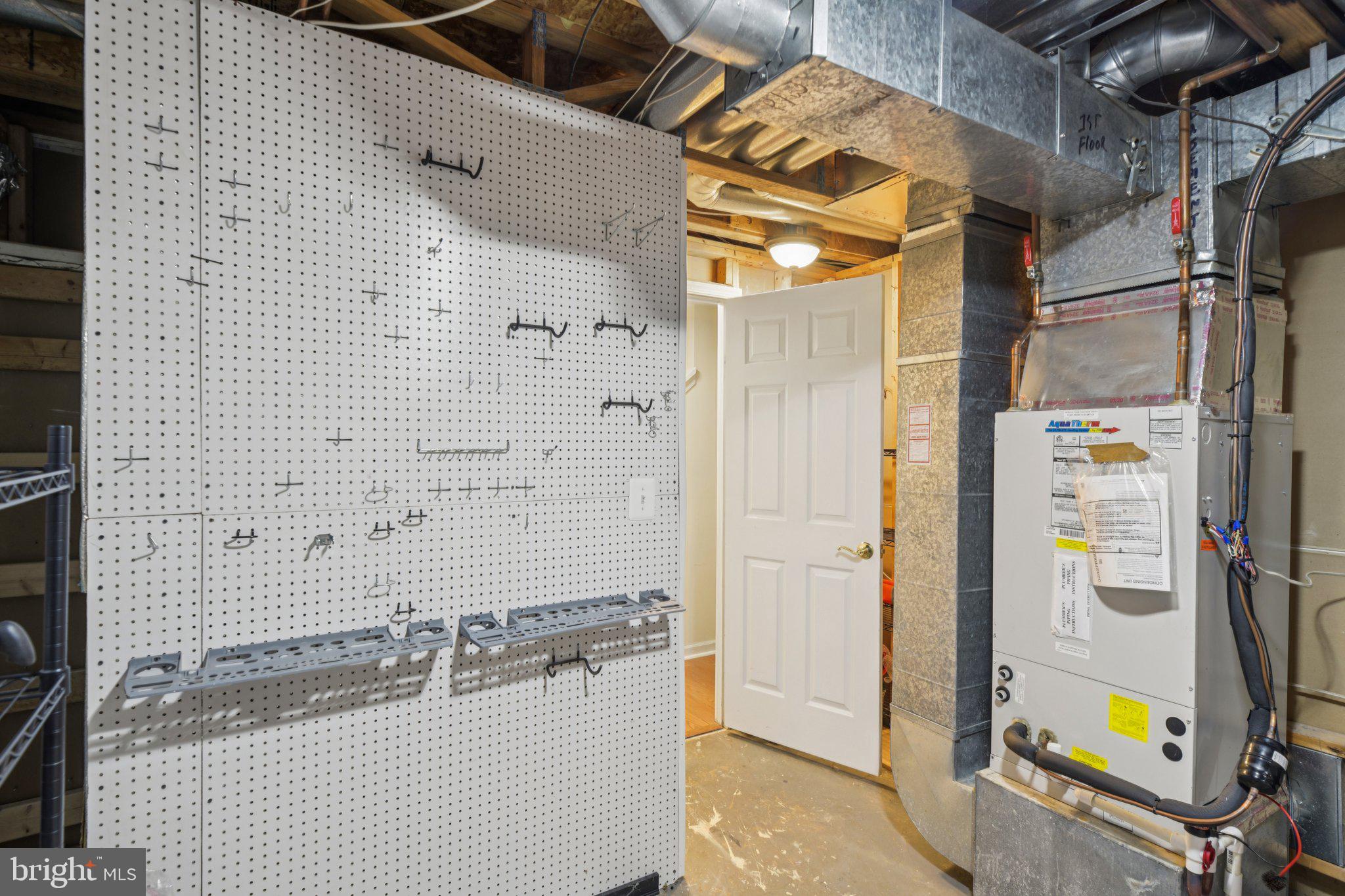 3427 BELLEPLAIN COURT