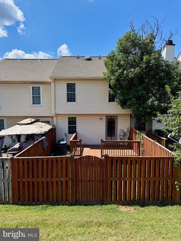 3427 BELLEPLAIN COURT