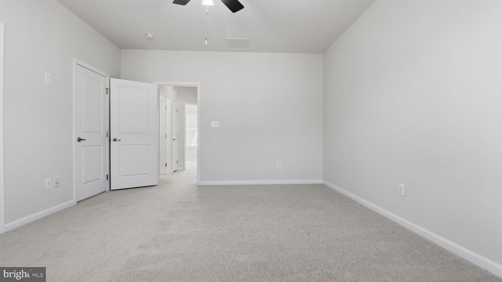 12690 LAKESIDE COURT