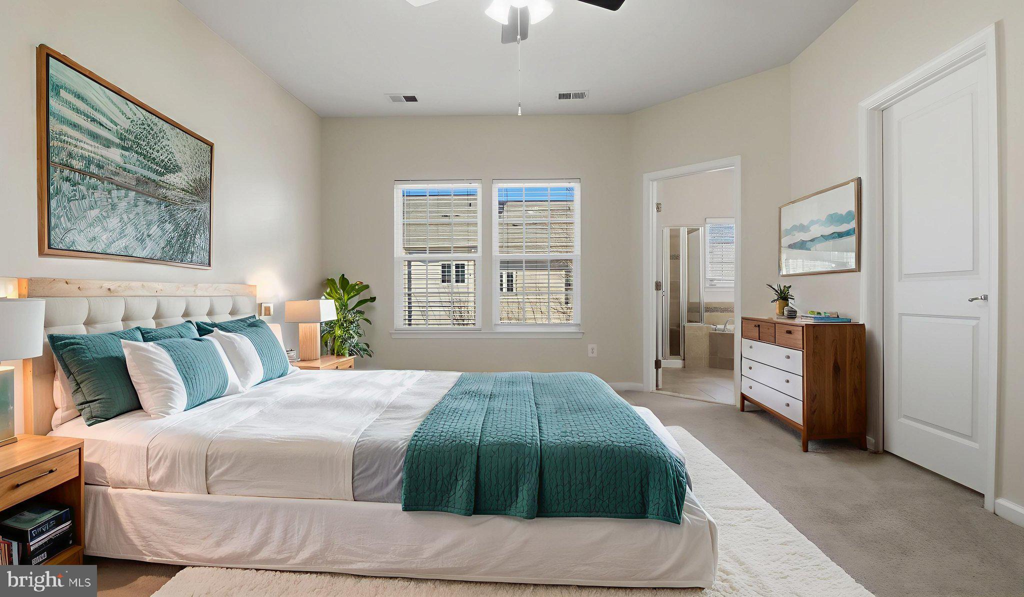 12690 LAKESIDE COURT