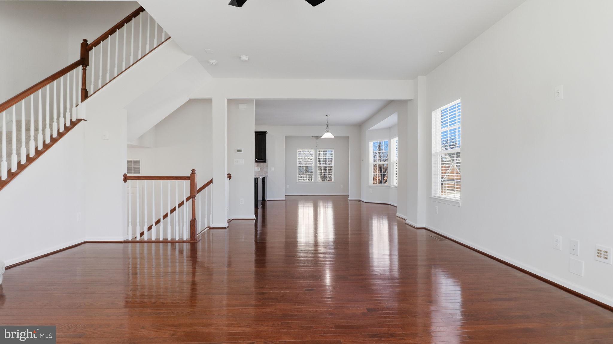 12690 LAKESIDE COURT