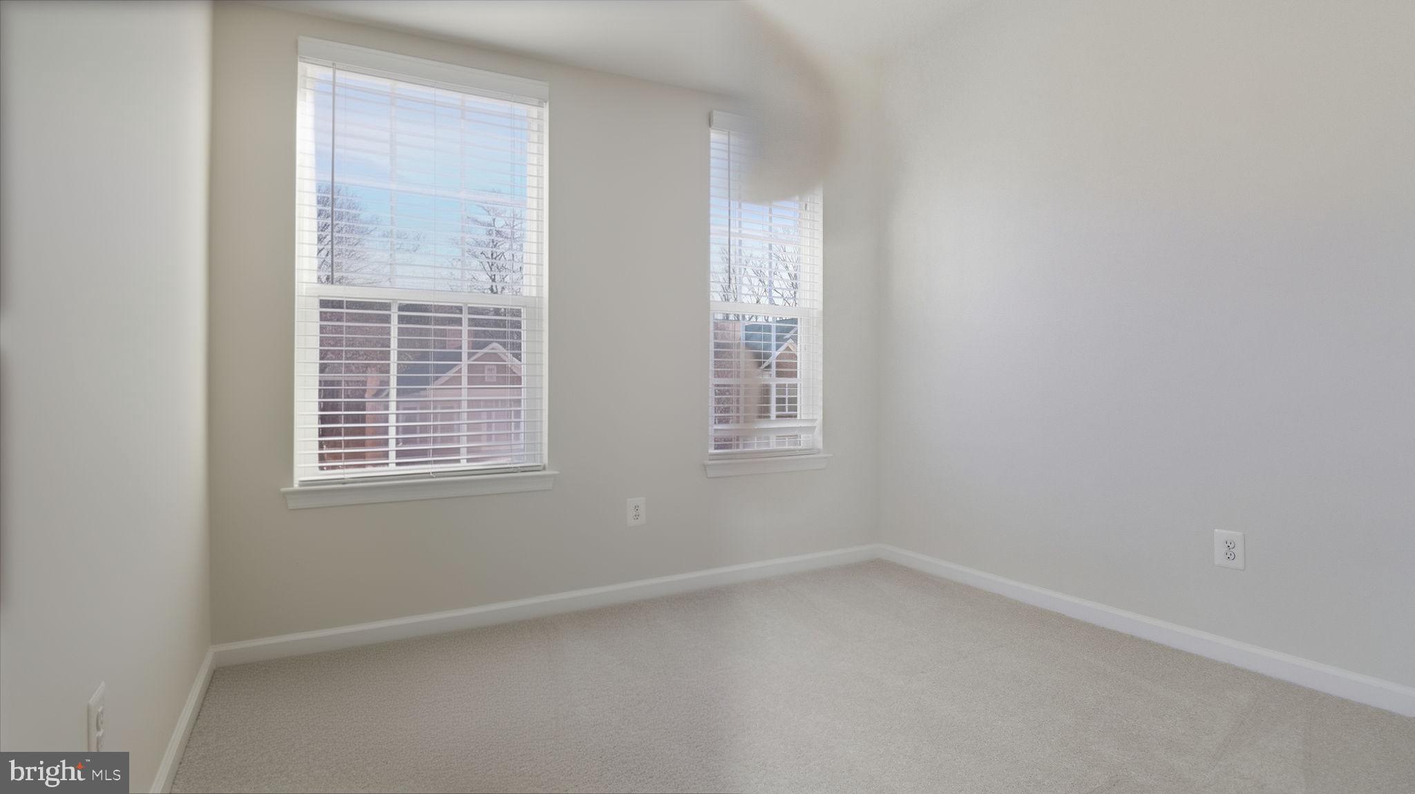 12690 LAKESIDE COURT