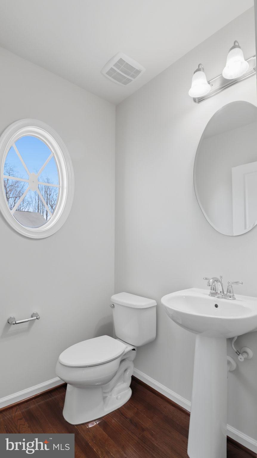 12690 LAKESIDE COURT