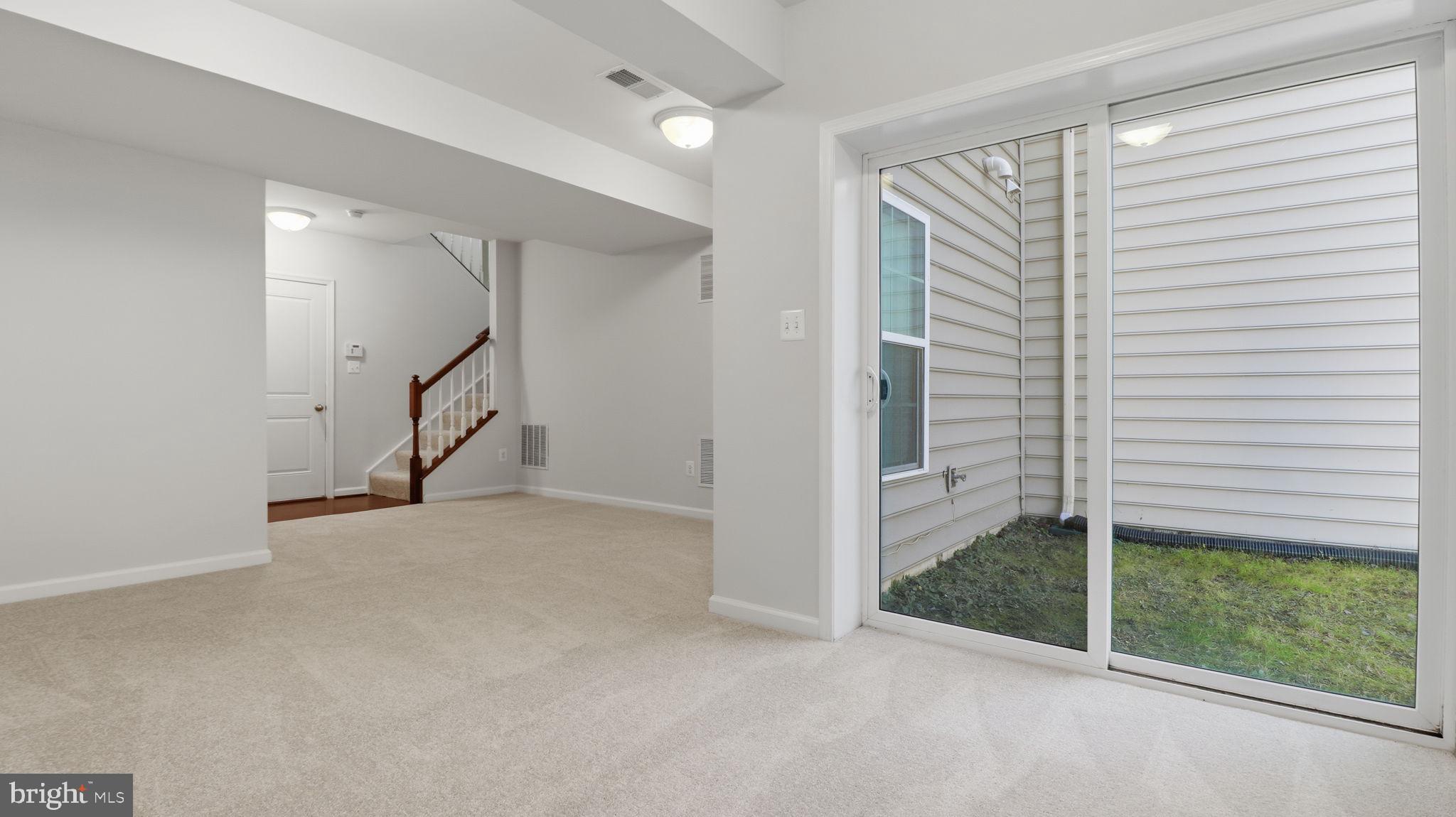 12690 LAKESIDE COURT