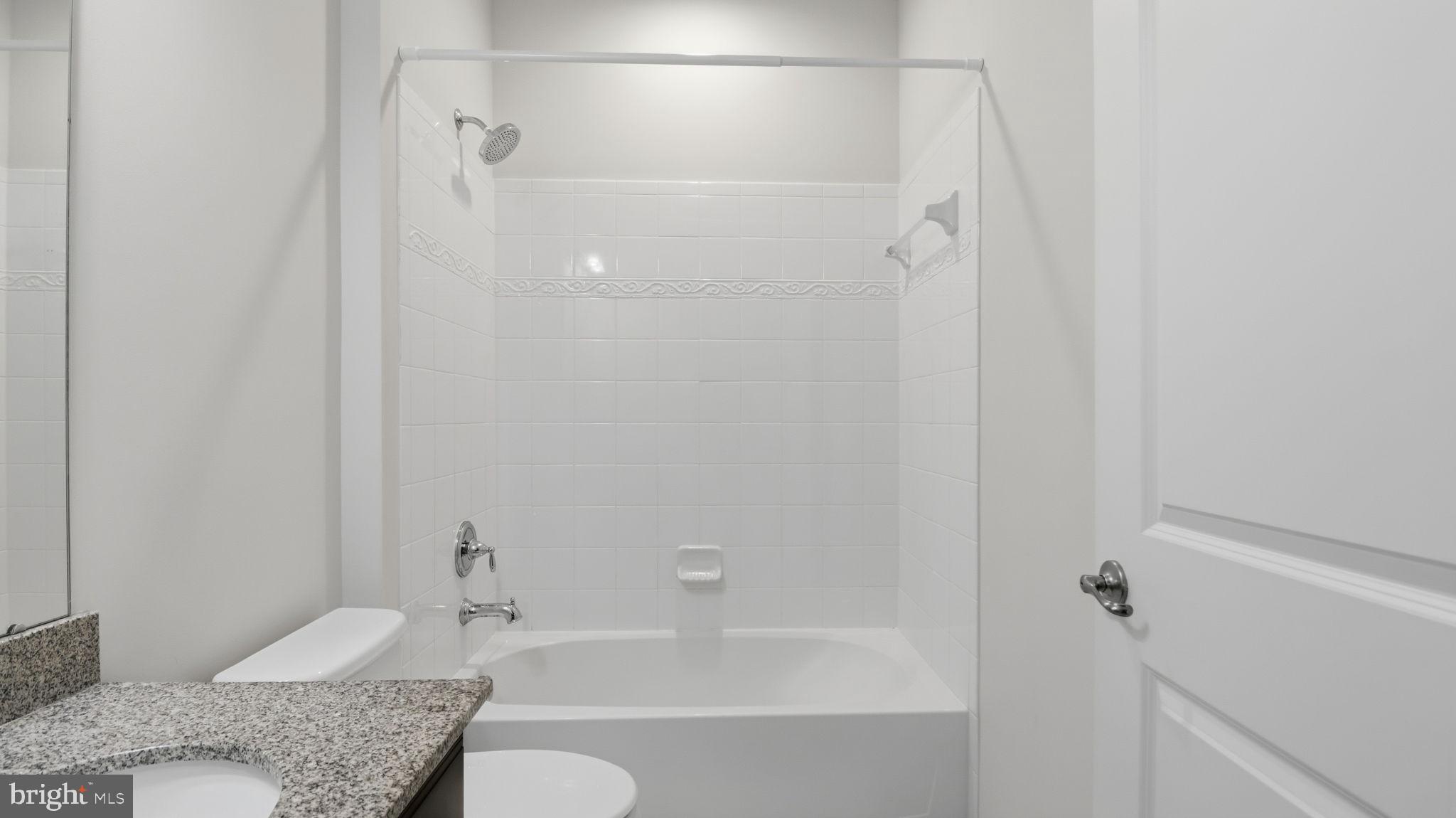 12690 LAKESIDE COURT