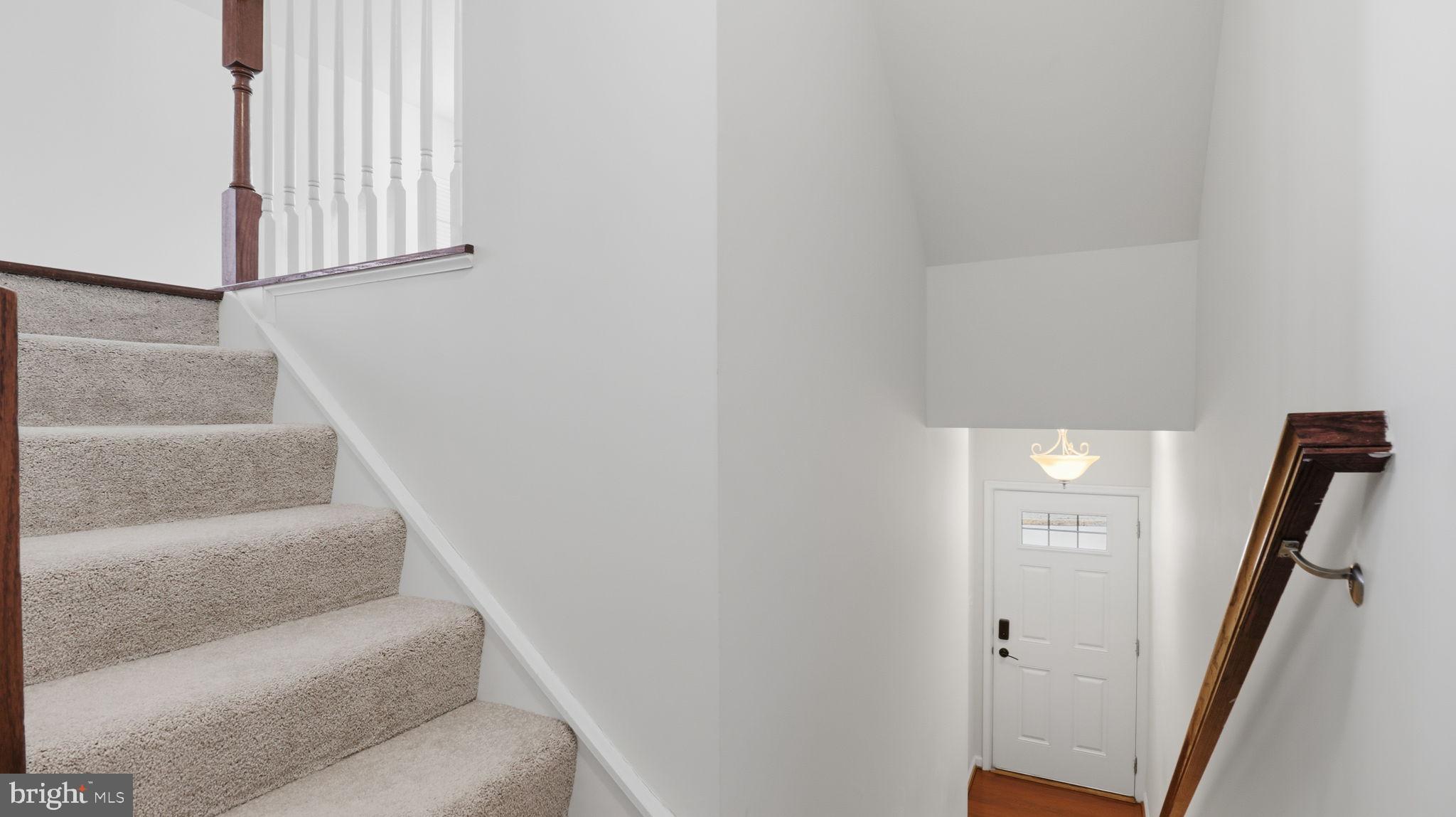 12690 LAKESIDE COURT