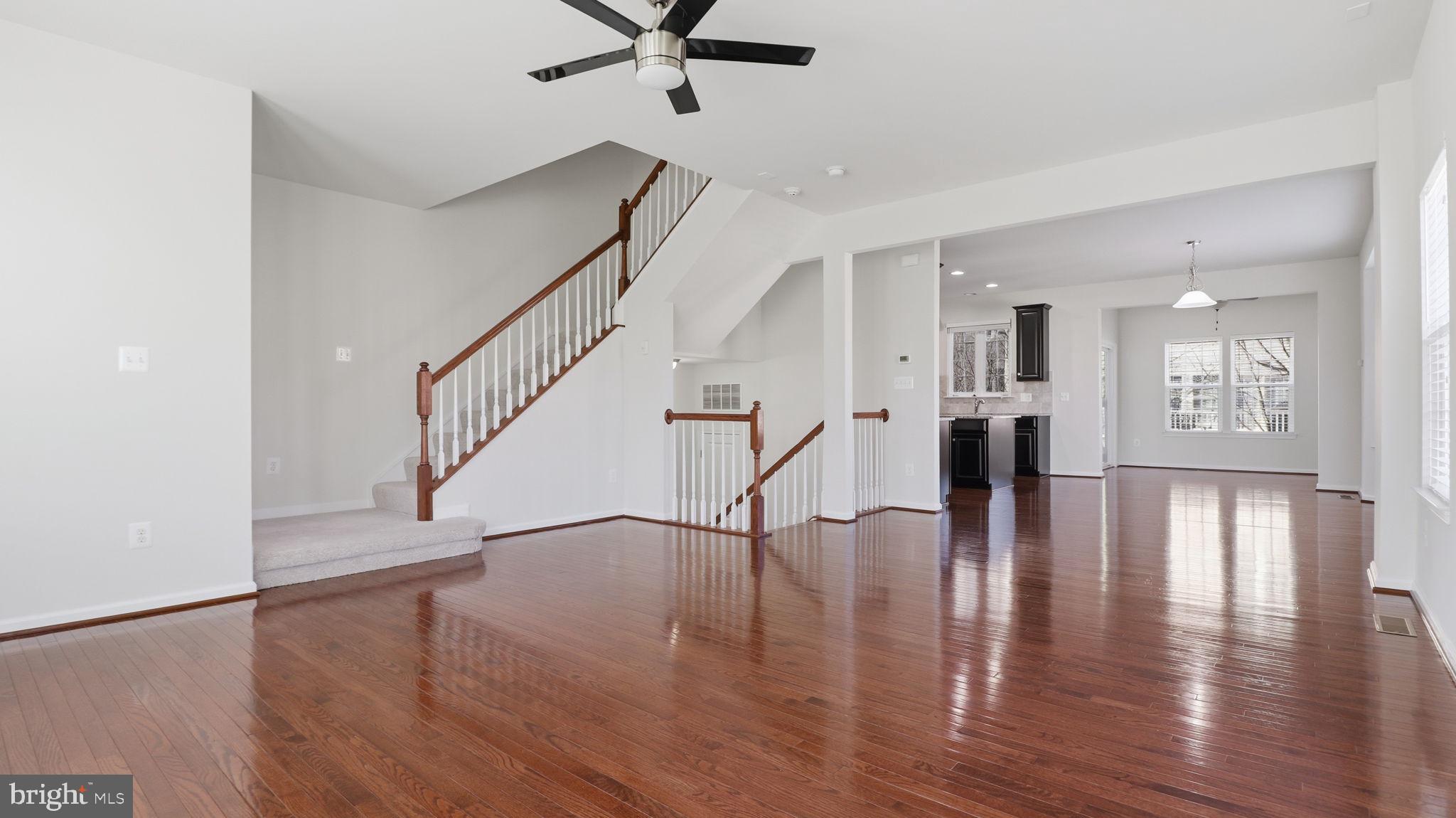 12690 LAKESIDE COURT