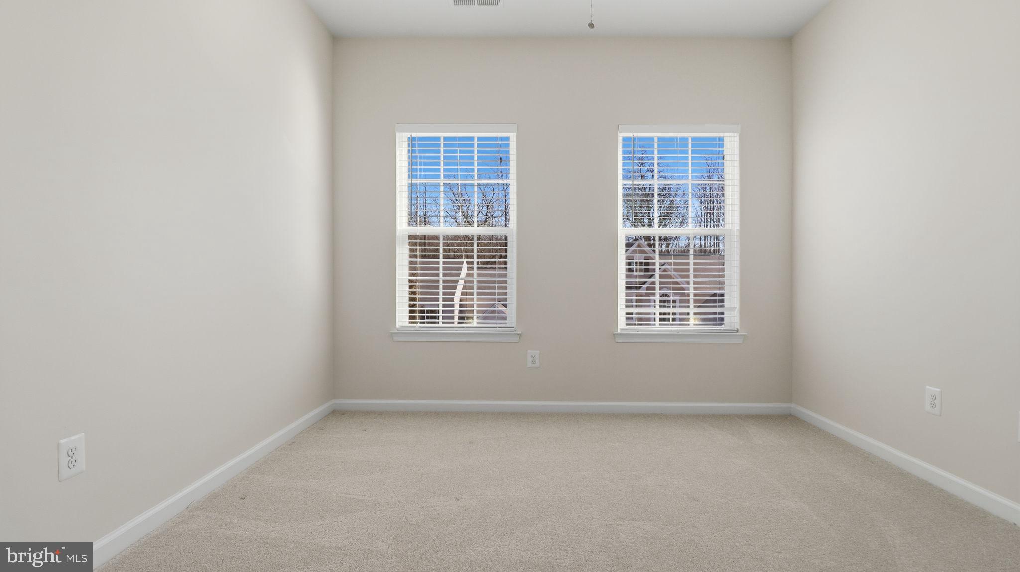 12690 LAKESIDE COURT