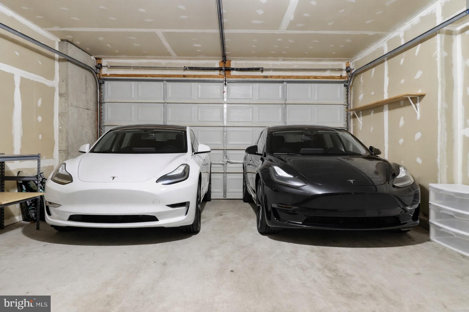 12690 LAKESIDE COURT