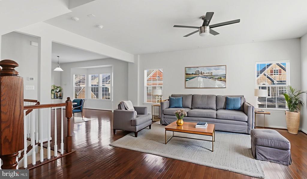 12690 LAKESIDE COURT
