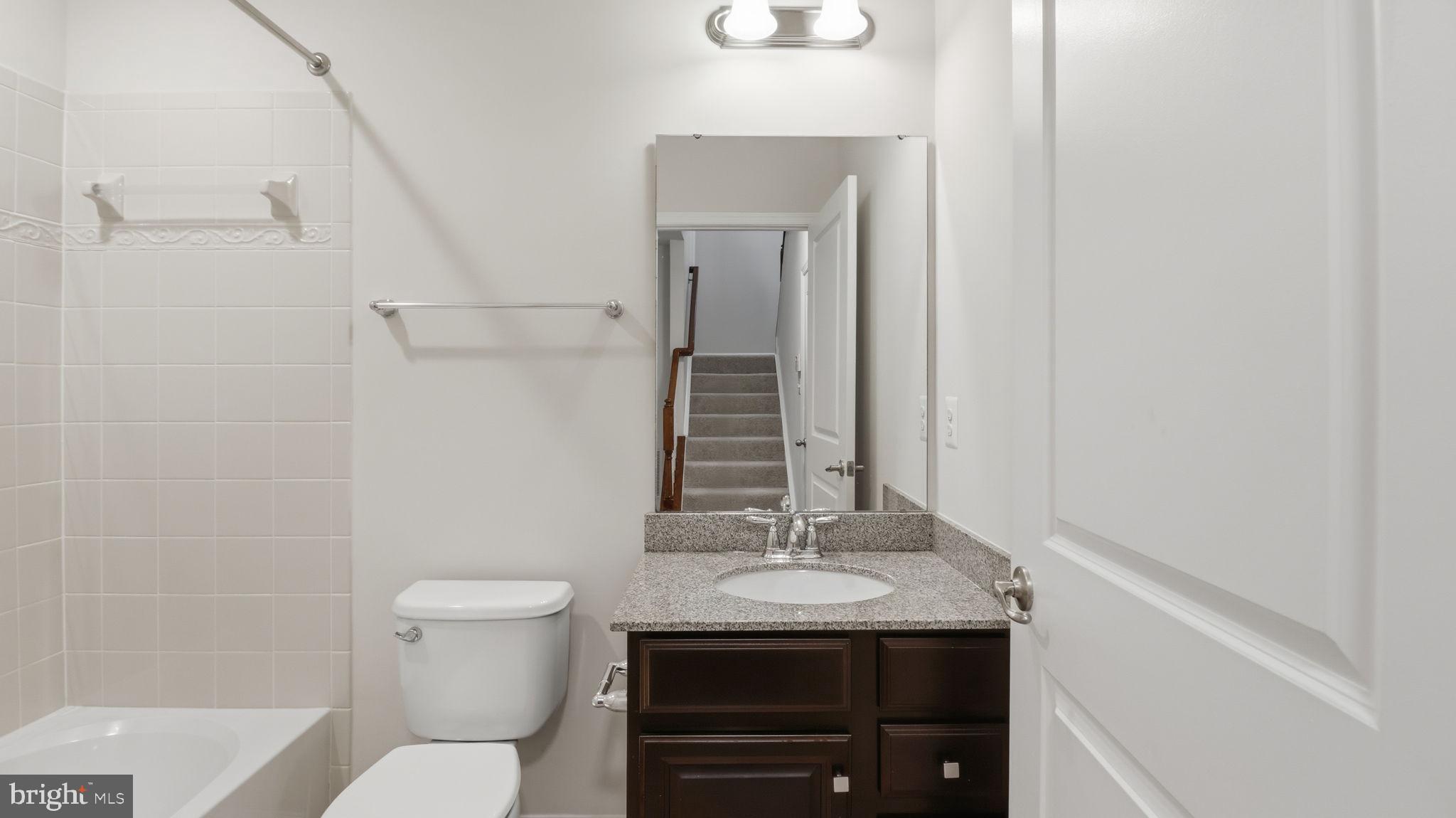 12690 LAKESIDE COURT