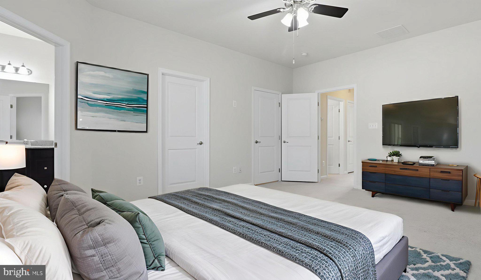 12690 LAKESIDE COURT