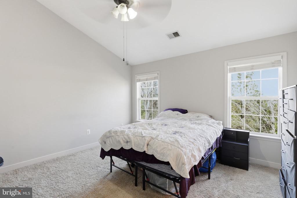 15507 BANJO COURT