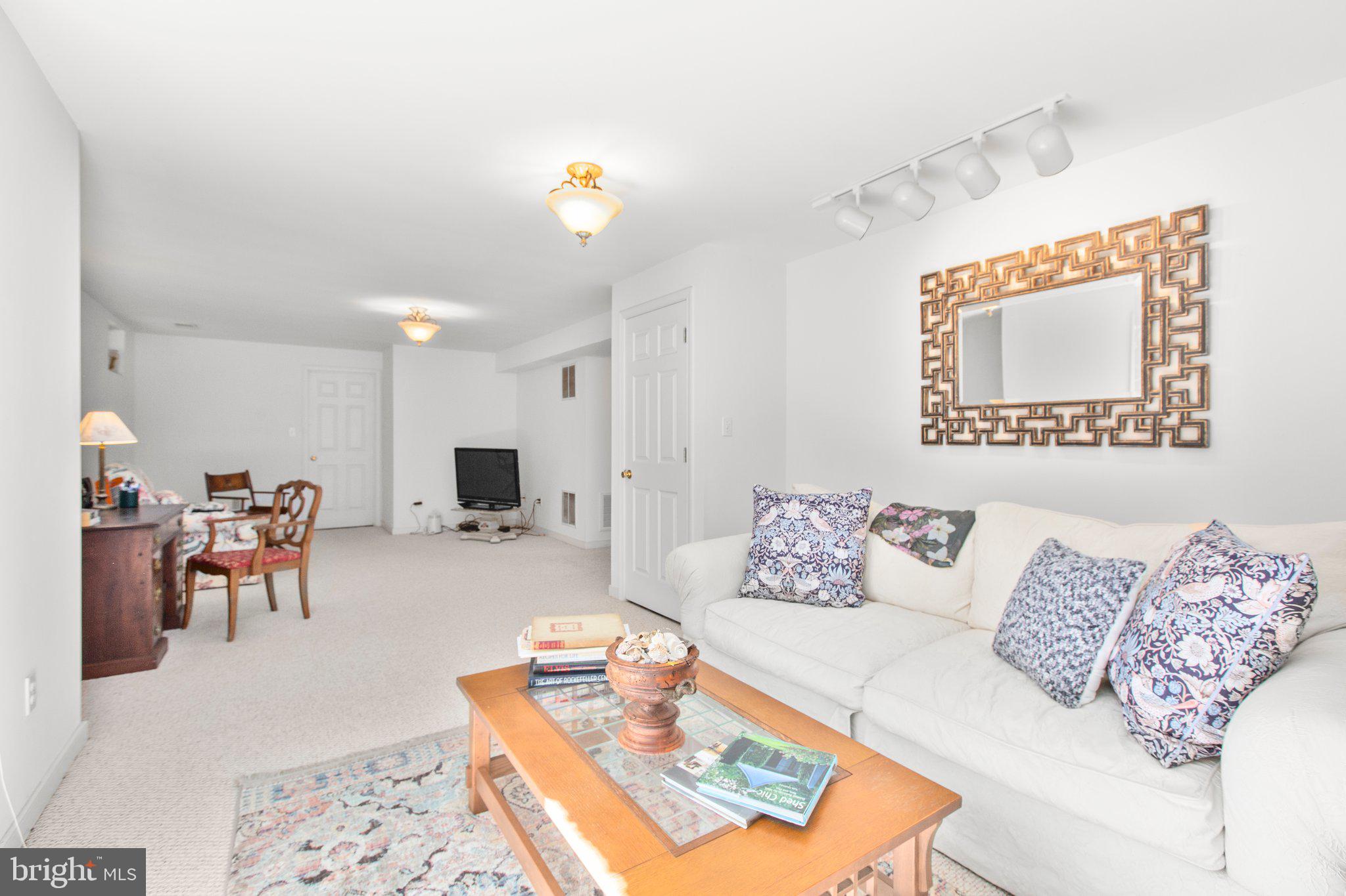 4108 MONTICELLO STREET