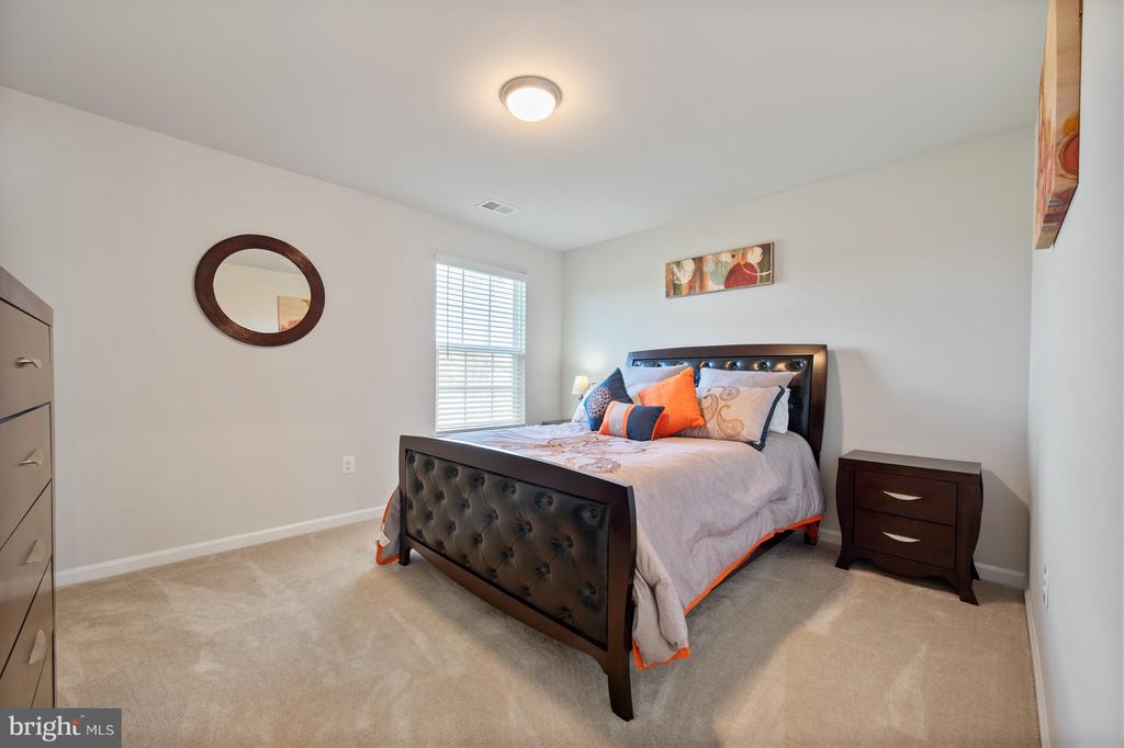 12711 NORWOOD DRIVE