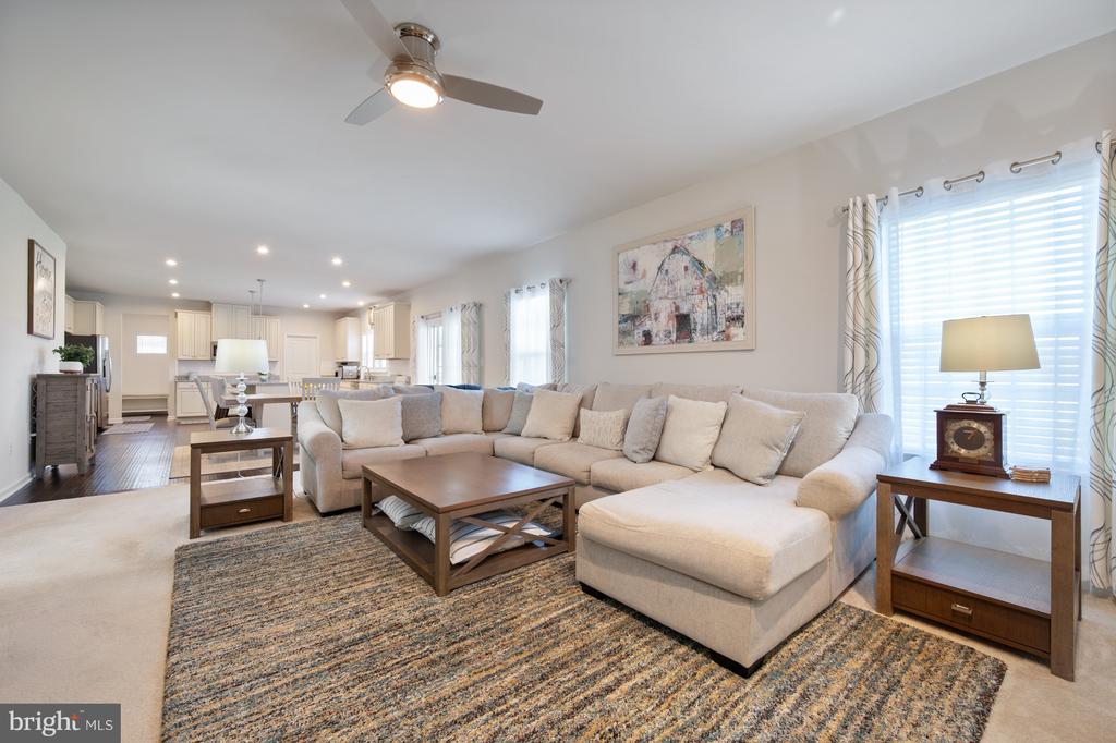 12711 NORWOOD DRIVE