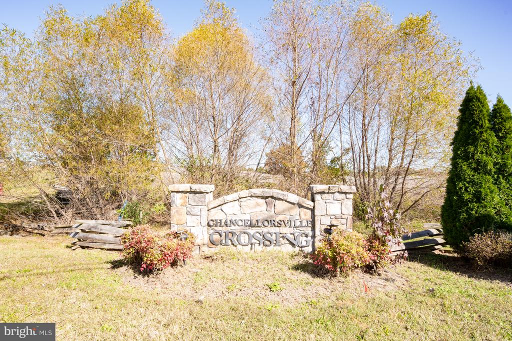 12711 NORWOOD DRIVE