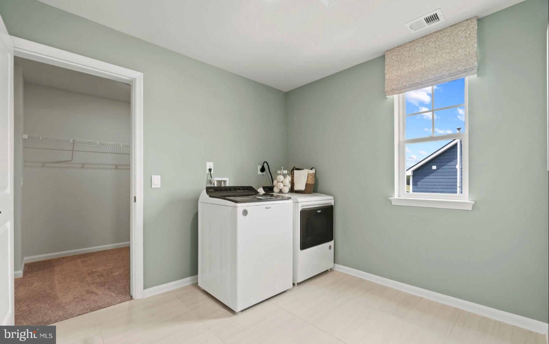 808 LONG MEADOW DRIVE