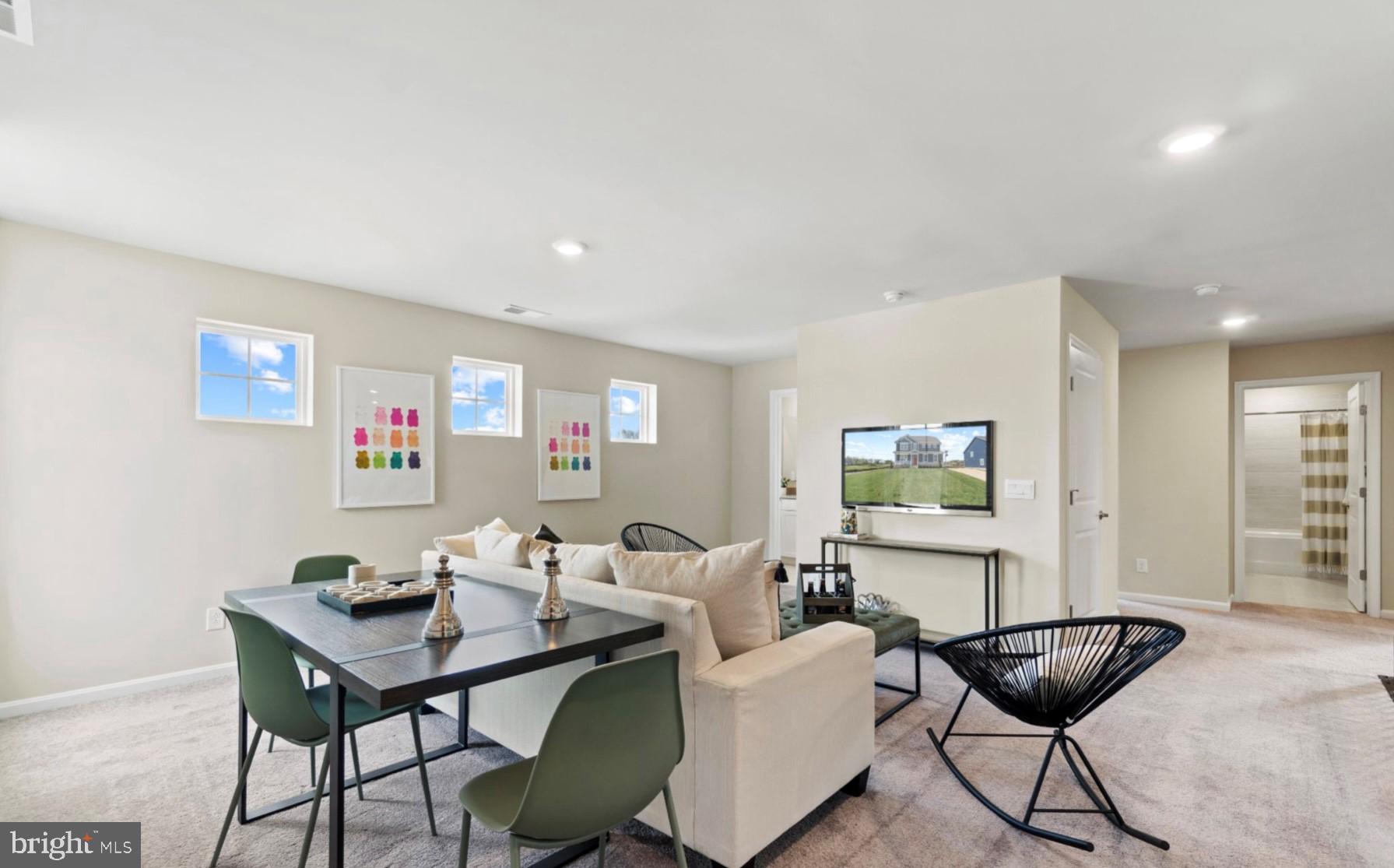 808 LONG MEADOW DRIVE