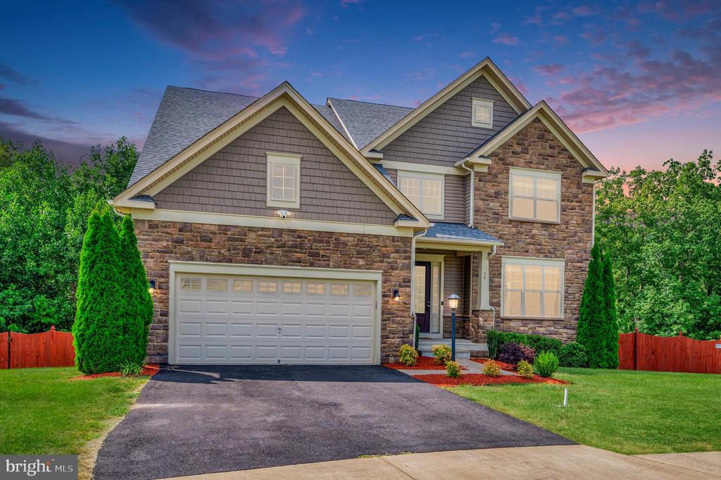 56 BRADBURY WAY