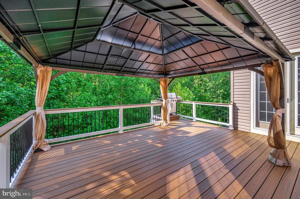 56 BRADBURY WAY